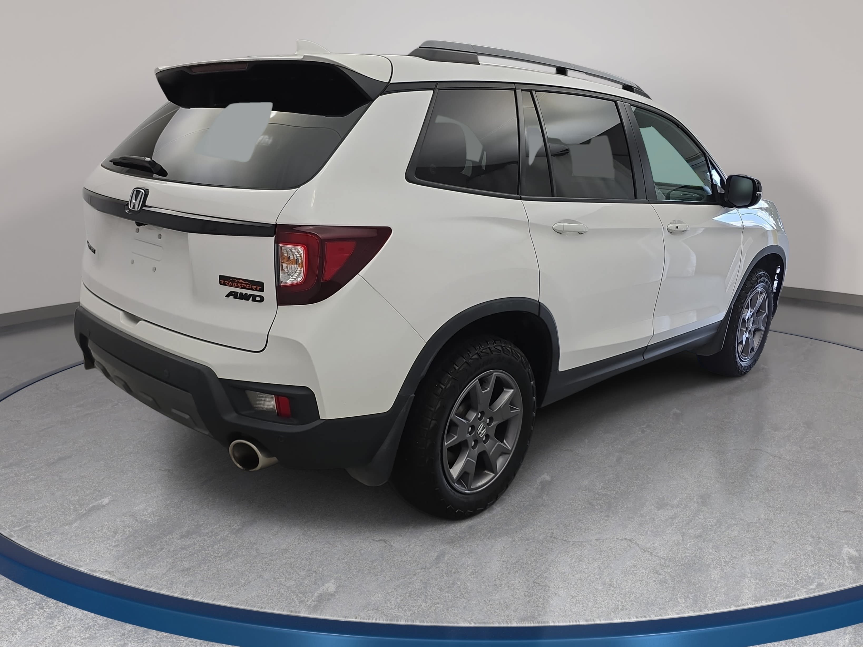 Used 2024 Honda Passport TrailSport image 5