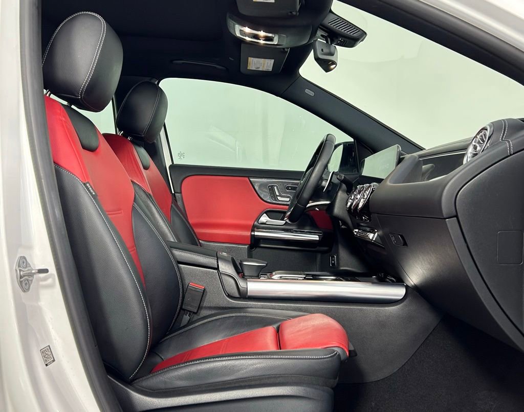 Used 2021 Mercedes-Benz GLA 35 AMG 4MATIC w/ Premium Package image 11