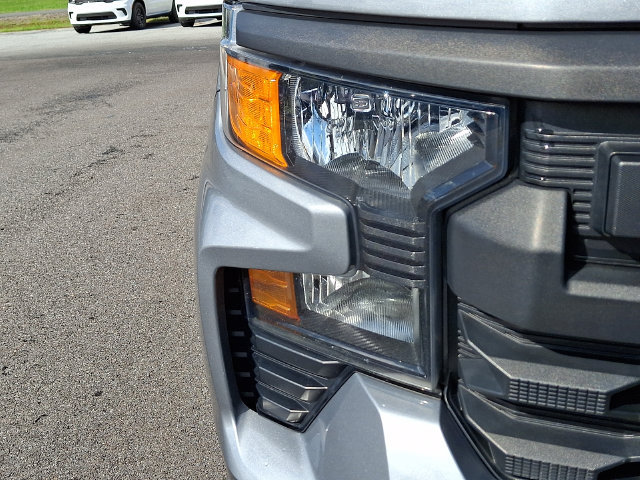 Certified 2023 Chevrolet Silverado 1500 Custom AWD/4WD image 9