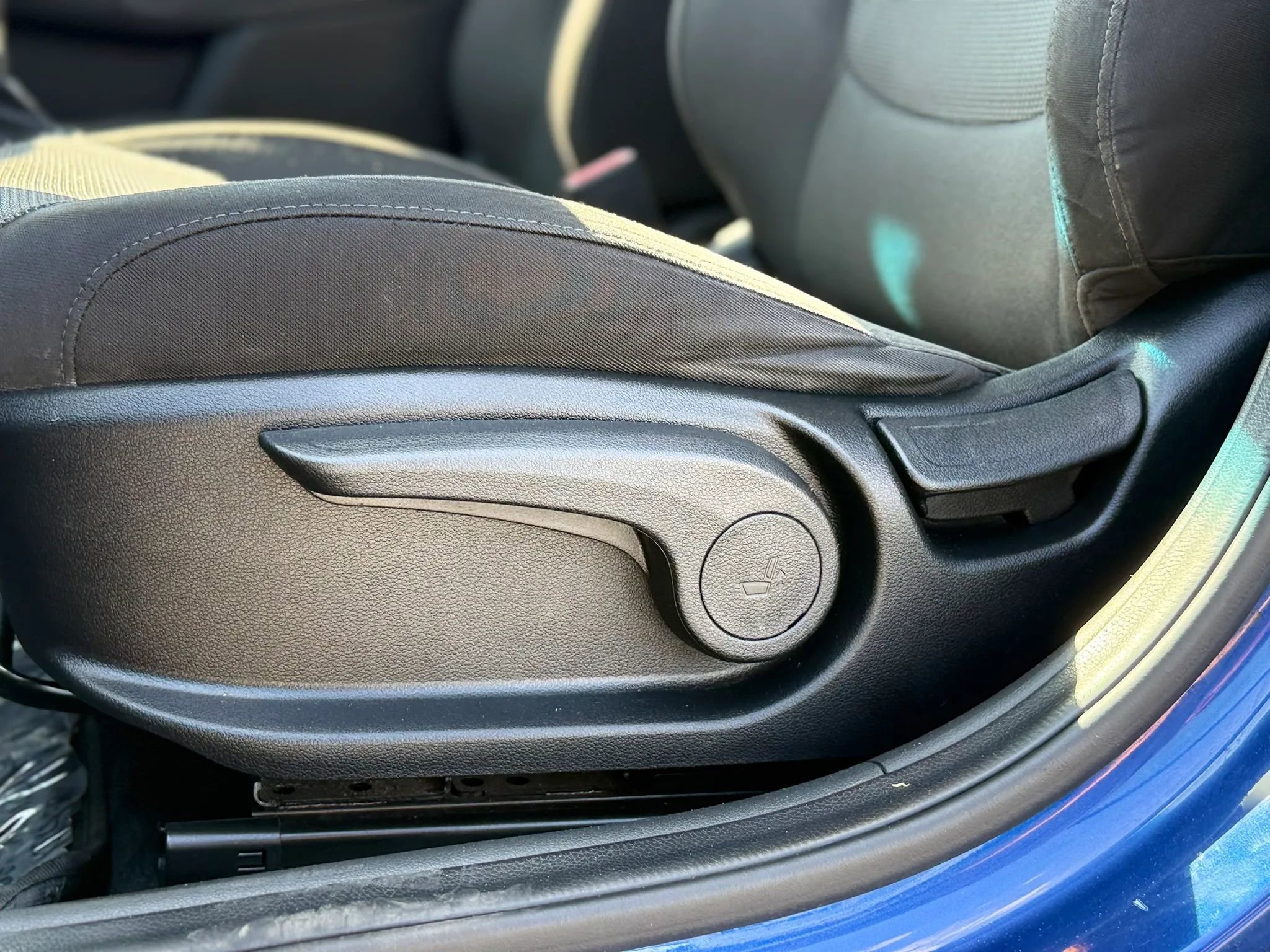 Used 2018 Hyundai Accent SE FWD image 23