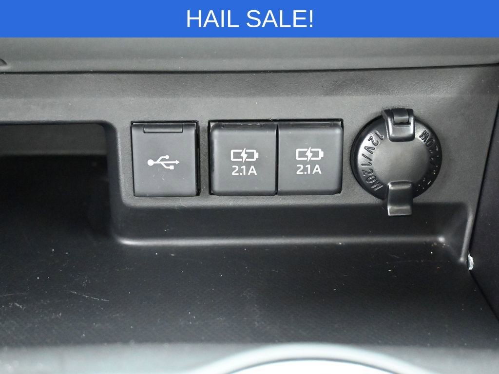 Certified 2020 Toyota Highlander XLE image 24