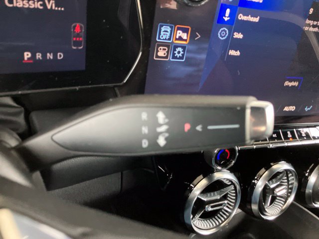Used 2024 Chevrolet Blazer EV LT AWD/4WD image 25