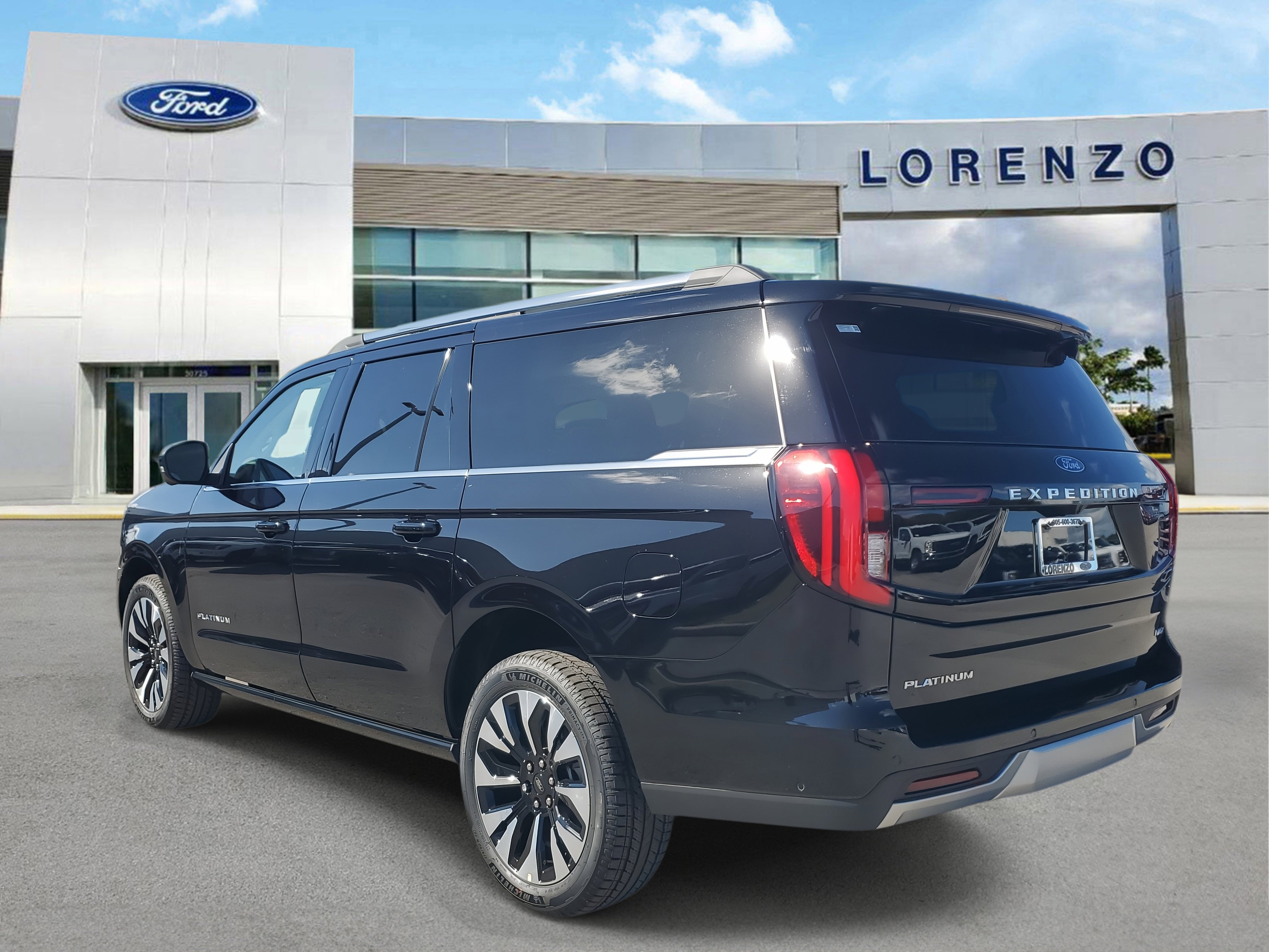 New 2025 Ford Expedition Max Platinum w/ Driver's Package image 6