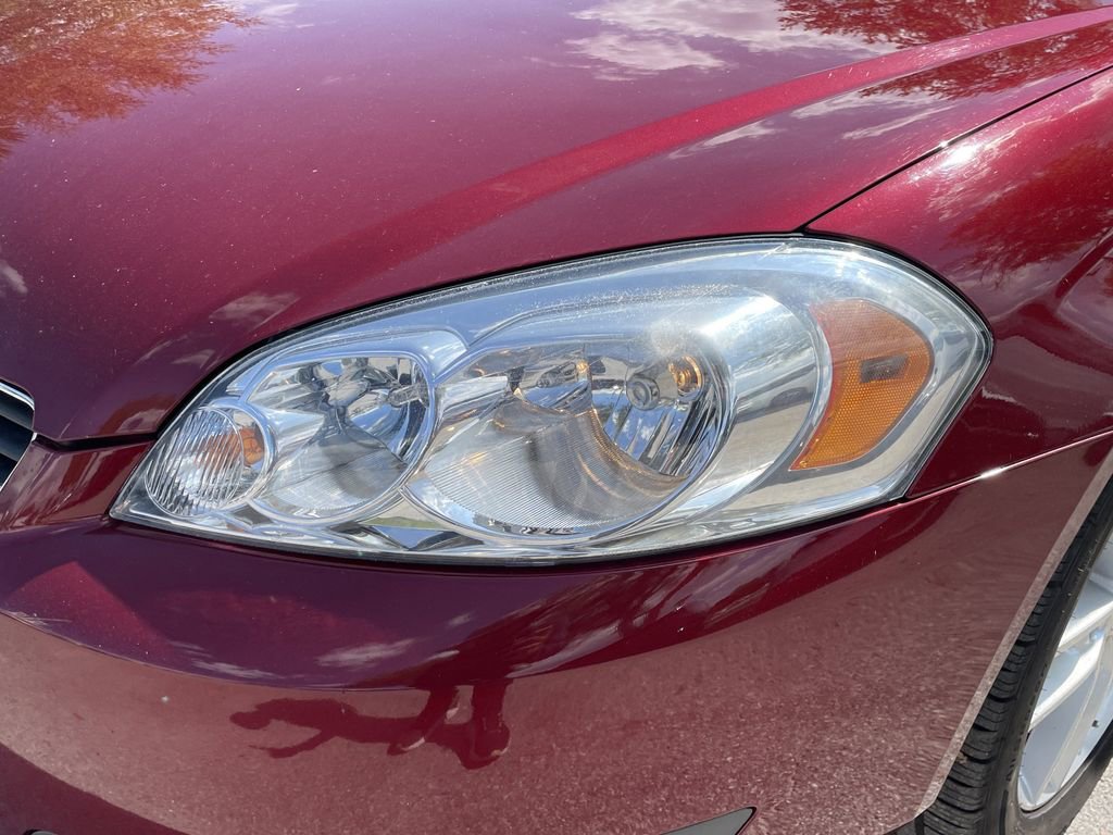 Used 2008 Chevrolet Impala LTZ FWD image 6
