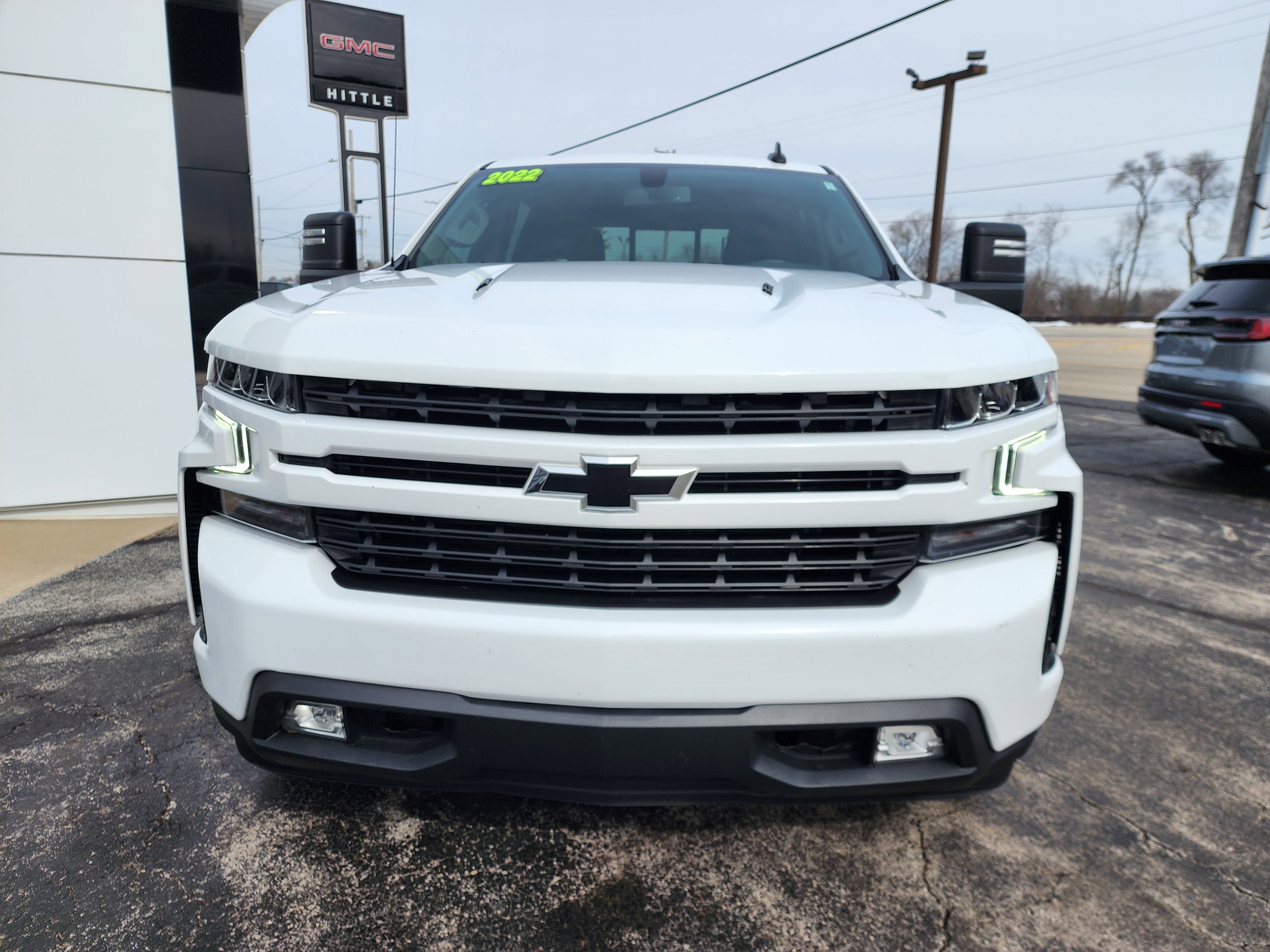 Used 2022 Chevrolet Silverado 1500 RST w/ LPO, Blackout Package AWD/4WD image 2