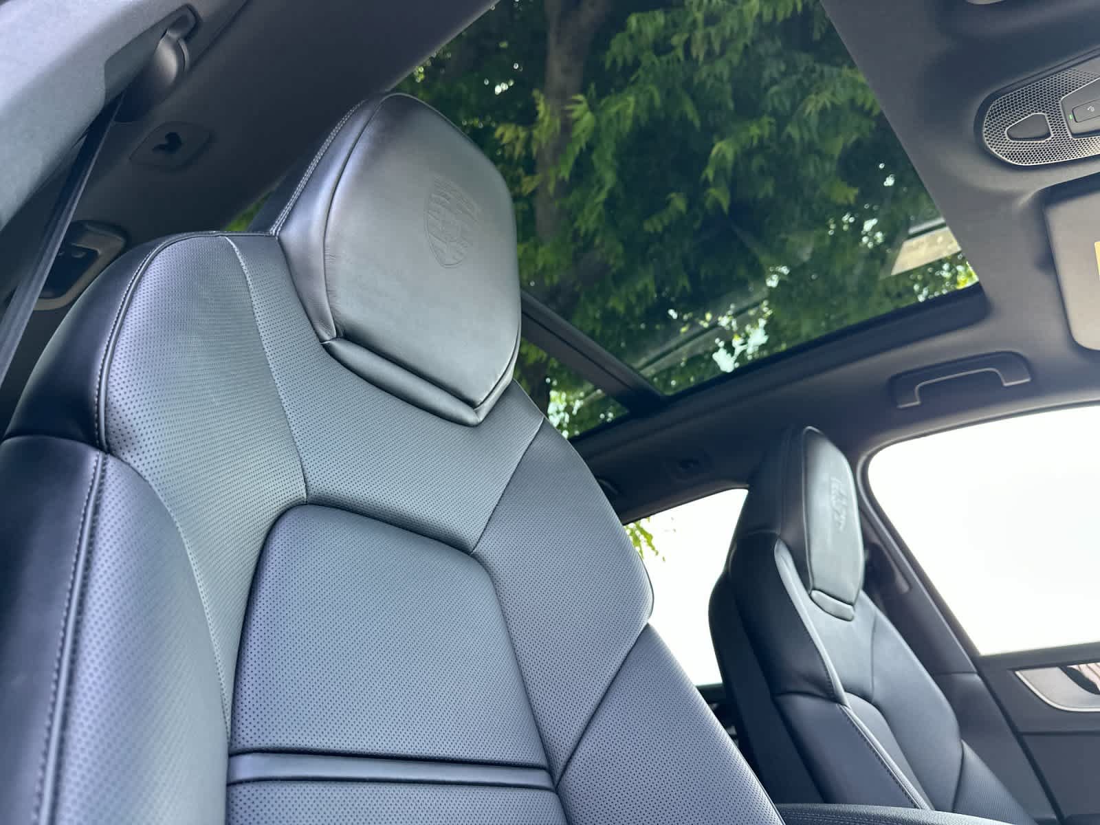 New 2025 Porsche Cayenne S AWD/4WD image 18