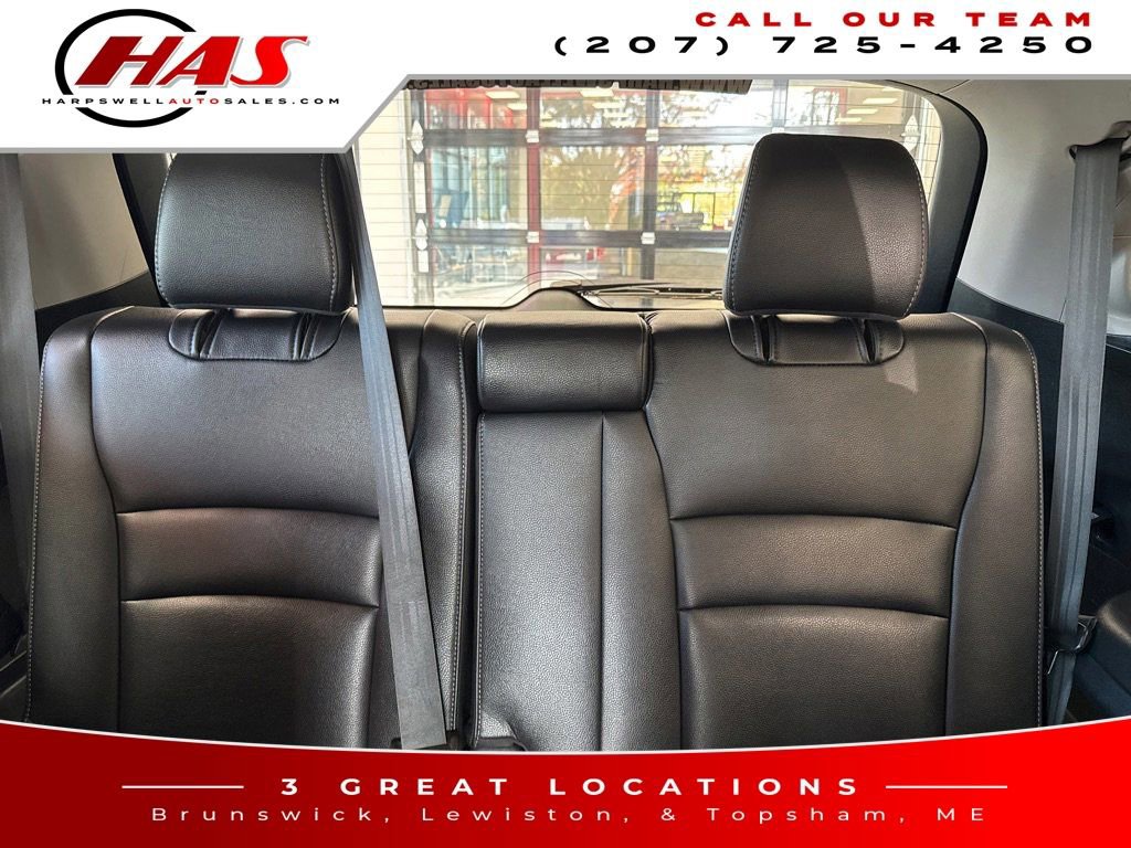 Used 2020 Honda Pilot Touring image 11