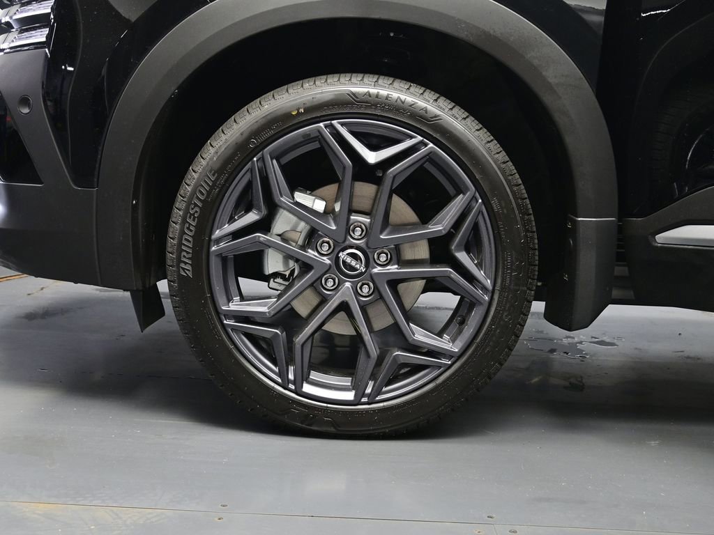 New 2026 Nissan Kicks SR w/ SR Premium Package image 23