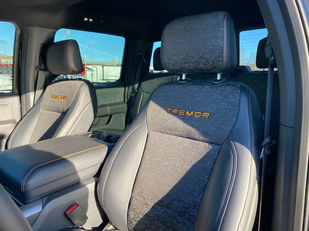 Certified 2025 Ford F150 Tremor AWD/4WD image 9