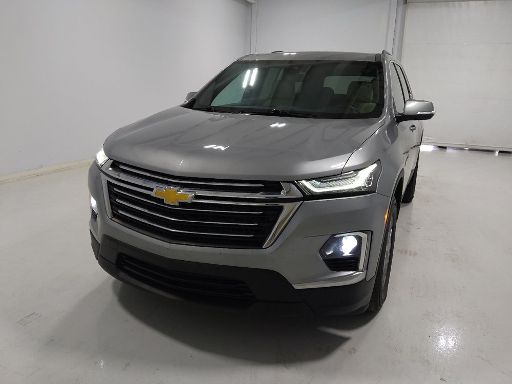 Used 2023 Chevrolet Traverse LT w/ LPO, Cargo Package AWD/4WD image 15