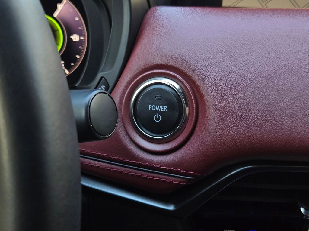 Certified 2025 MAZDA CX-70 Plug-In Hybrid w/ Premium Plus image 23