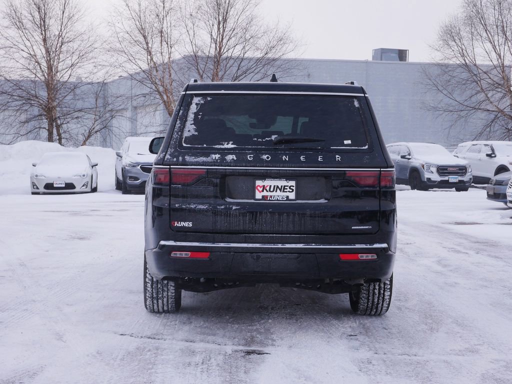 Used 2024 Jeep Wagoneer Series III image 6