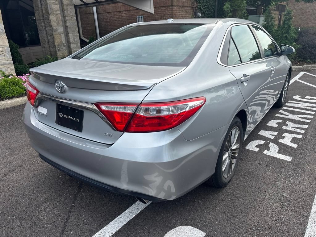 Used 2016 Toyota Camry SE FWD image 6
