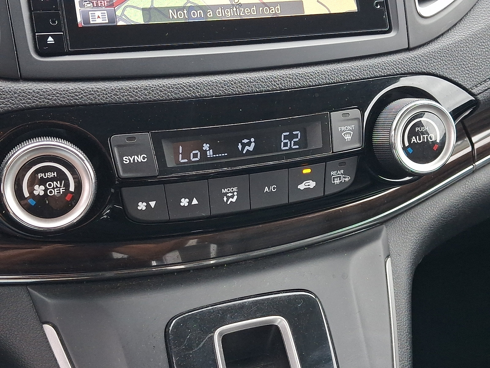 Used 2015 Honda CR-V Touring image 17