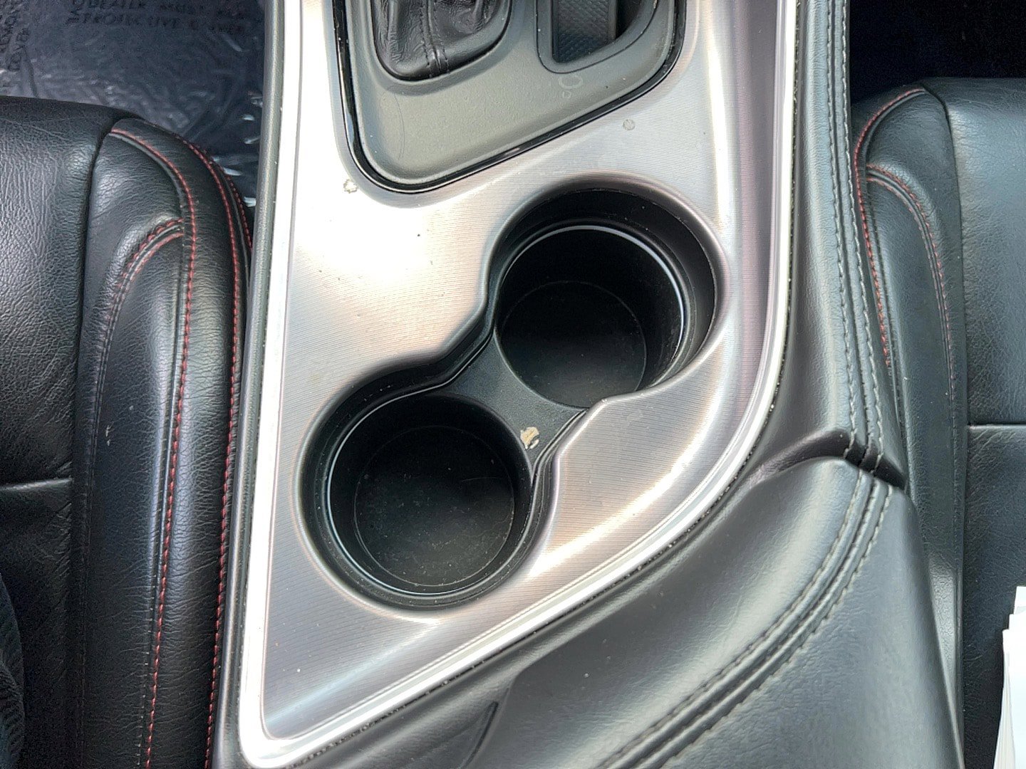 Used 2019 Dodge Challenger R/T w/ Driver Convenience Group RWD image 19
