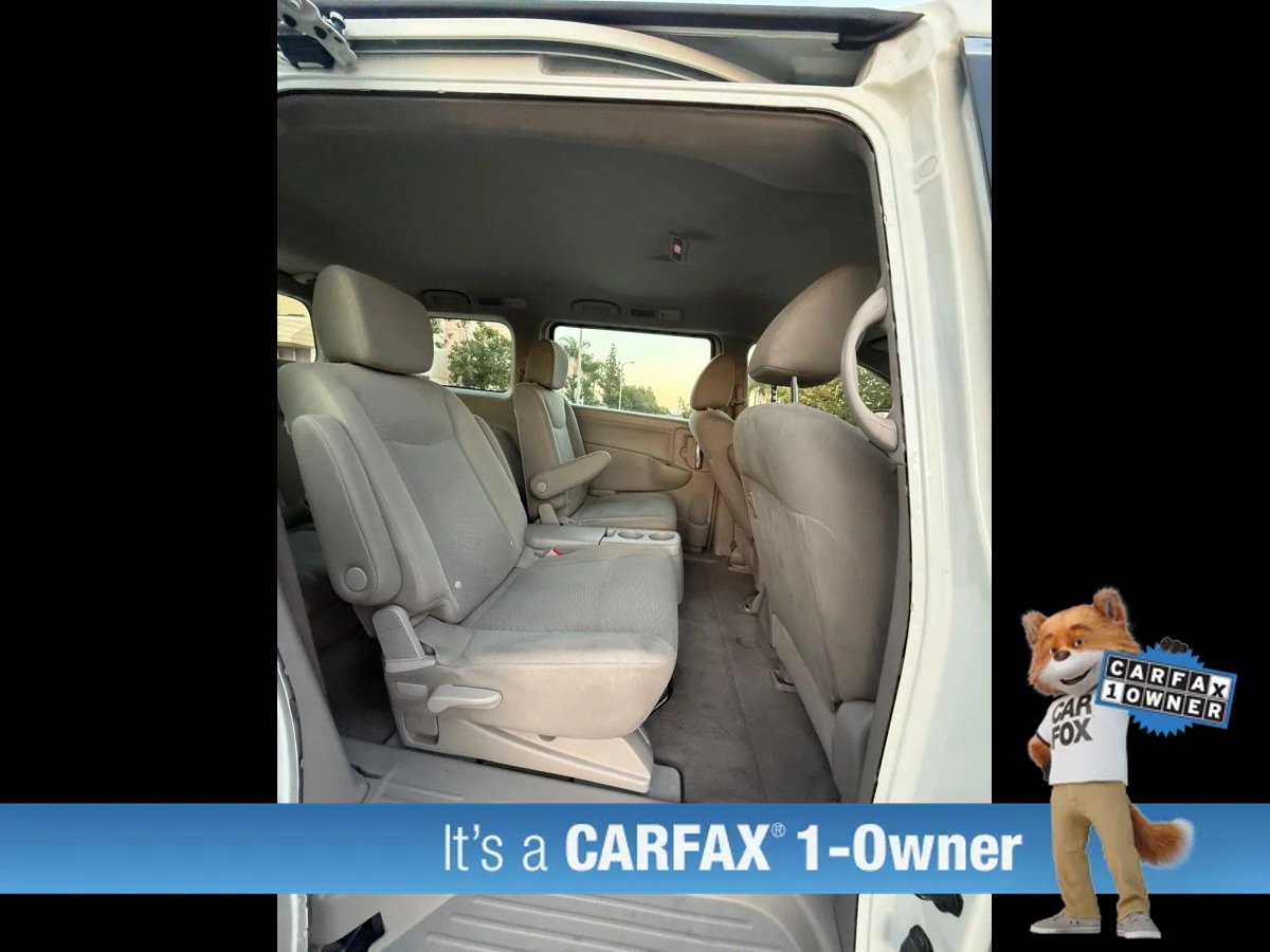 Used 2014 Nissan Quest S FWD image 23