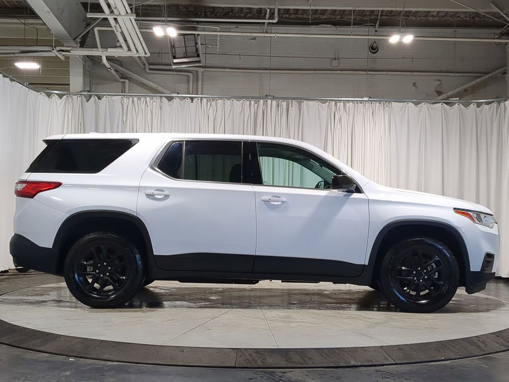 Used 2020 Chevrolet Traverse LS image 18