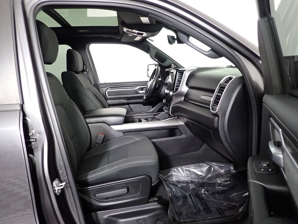Used 2020 RAM 1500 Big Horn AWD/4WD image 40