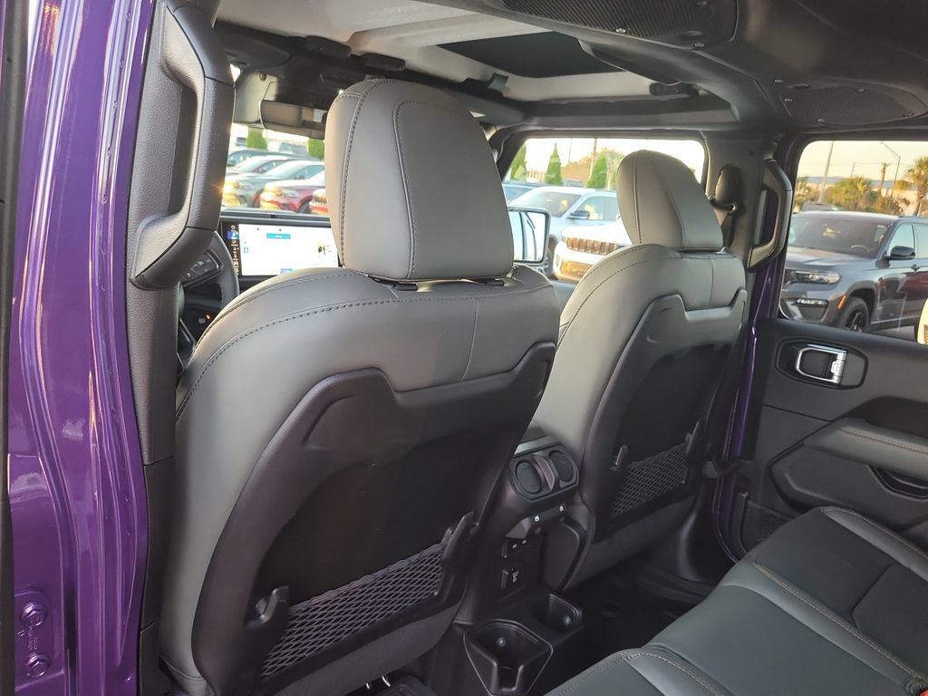 New 2026 Jeep Gladiator Mojave AWD/4WD image 12