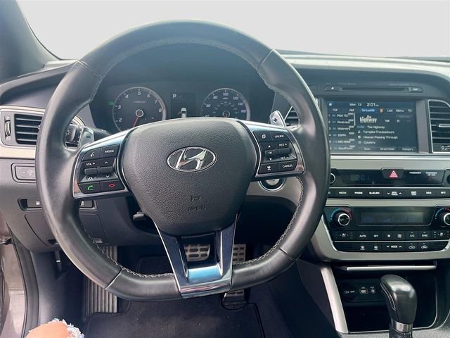 Used 2015 Hyundai Sonata Limited 2.0T FWD image 11