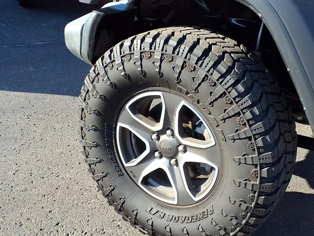 Used 2020 Jeep Wrangler Unlimited Sport image 14