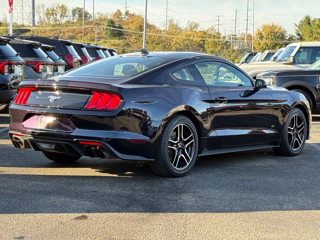 Used 2022 Ford Mustang Premium RWD image 28