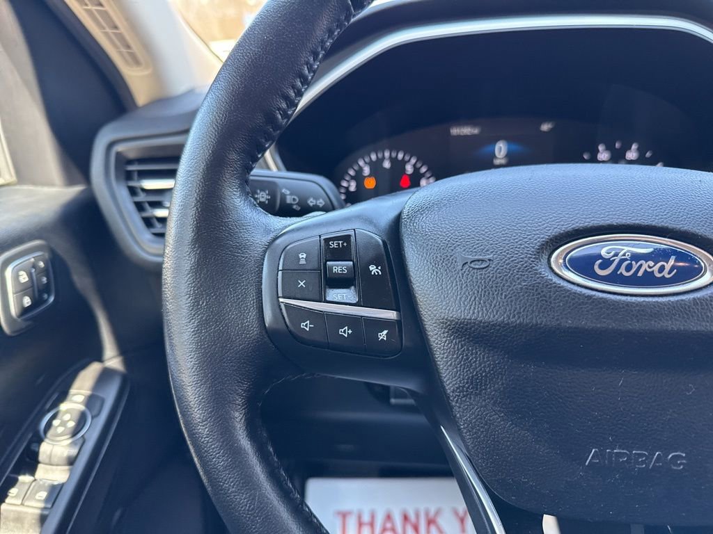 Used 2020 Ford Escape SEL image 18