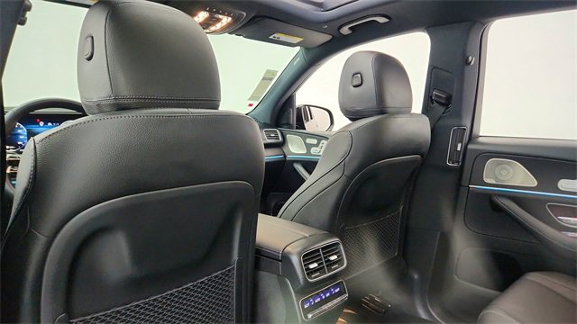 Used 2025 Mercedes-Benz GLS 450 4MATIC image 35