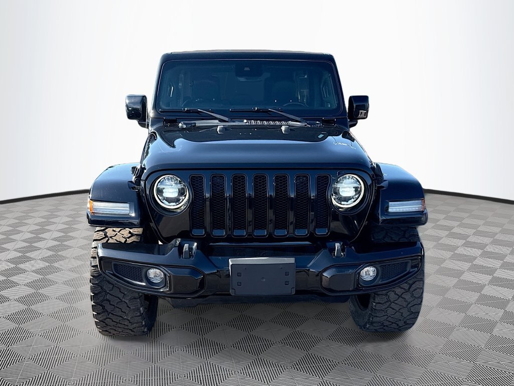 Used 2022 Jeep Wrangler Unlimited Sahara AWD/4WD image 2