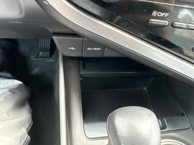 Used 2024 Toyota Camry SE FWD image 18