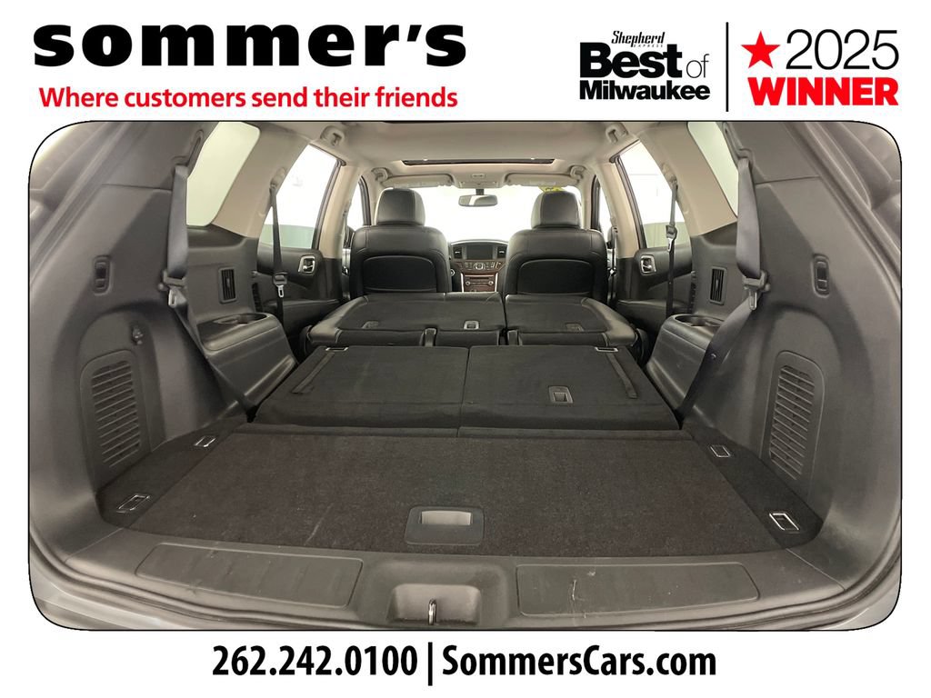 Used 2018 Nissan Pathfinder Platinum AWD/4WD image 32