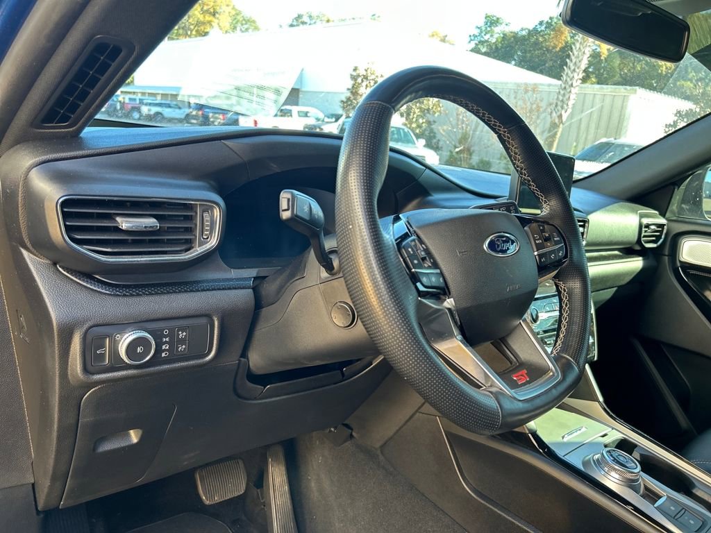 Certified 2021 Ford Explorer ST w/ Equipment Group 401A image 10