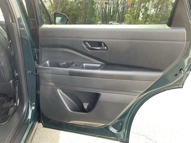 Used 2024 Nissan Pathfinder Rock Creek AWD/4WD image 11