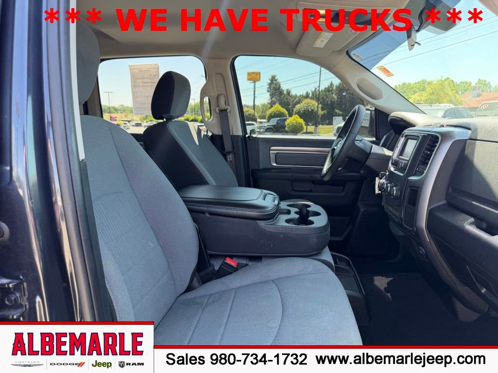 Used 2021 RAM 1500 Classic SLT AWD/4WD image 30