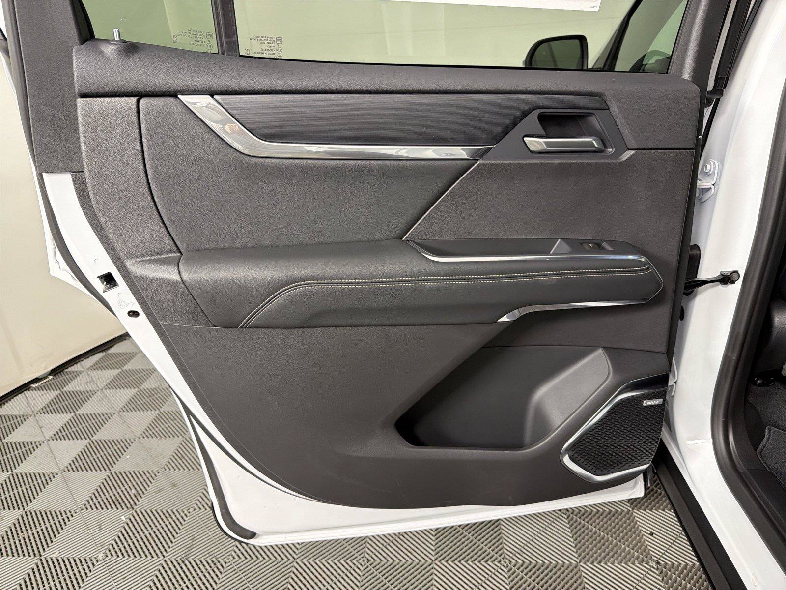 New 2027 GMC Acadia Elevation w/ Black Edition FWD image 21