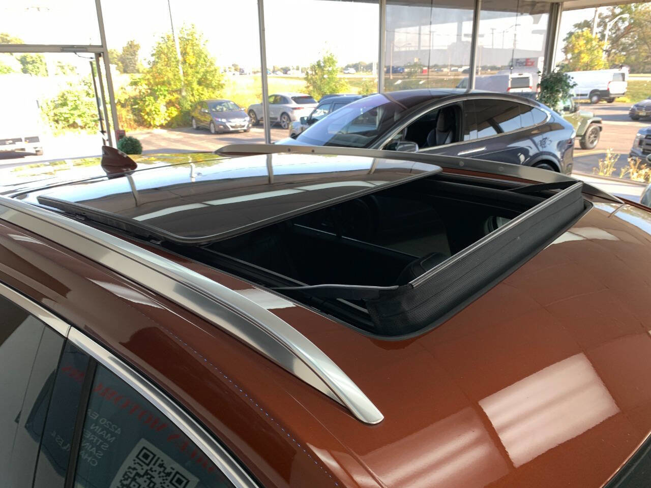 Used 2019 Cadillac XT4 Premium Luxury w/ Technology Package image 11