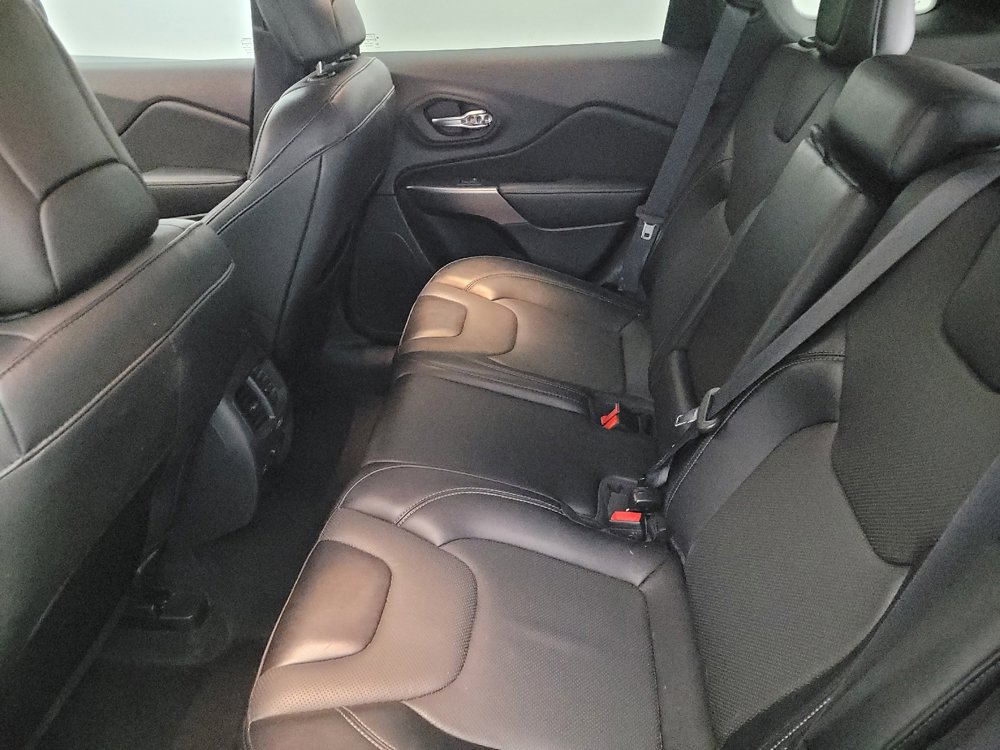 Used 2022 Jeep Cherokee Limited image 18