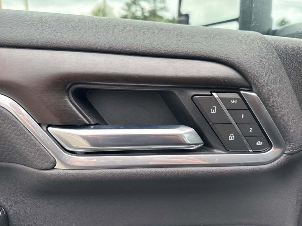 New 2025 GMC Sierra 2500 Denali w/ Denali Reserve Package image 23