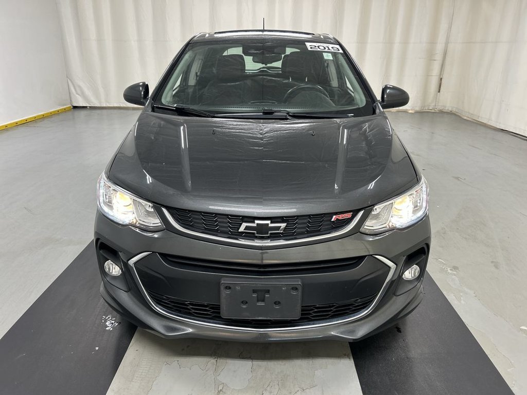 Used 2019 Chevrolet Sonic LT w/ Convenience Package FWD image 3