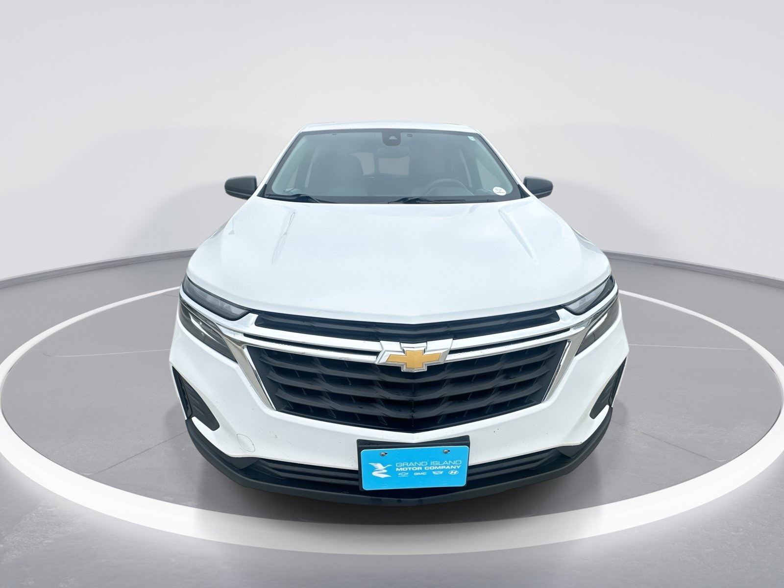 Certified 2024 Chevrolet Equinox LS w/ LS Convenience Package AWD/4WD image 3