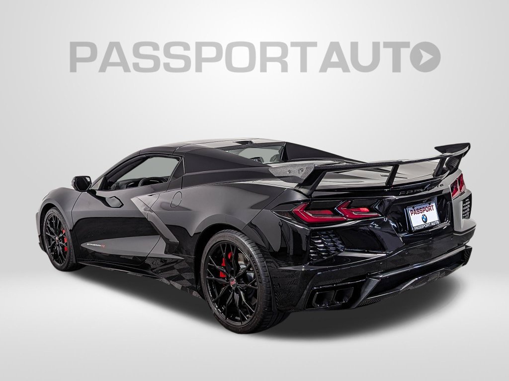 Used 2024 Chevrolet Corvette Stingray Preferred Conv w/ Z51 Performance Package RWD image 9