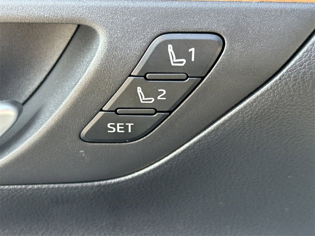 Used 2026 Toyota Grand Highlander Limited image 29