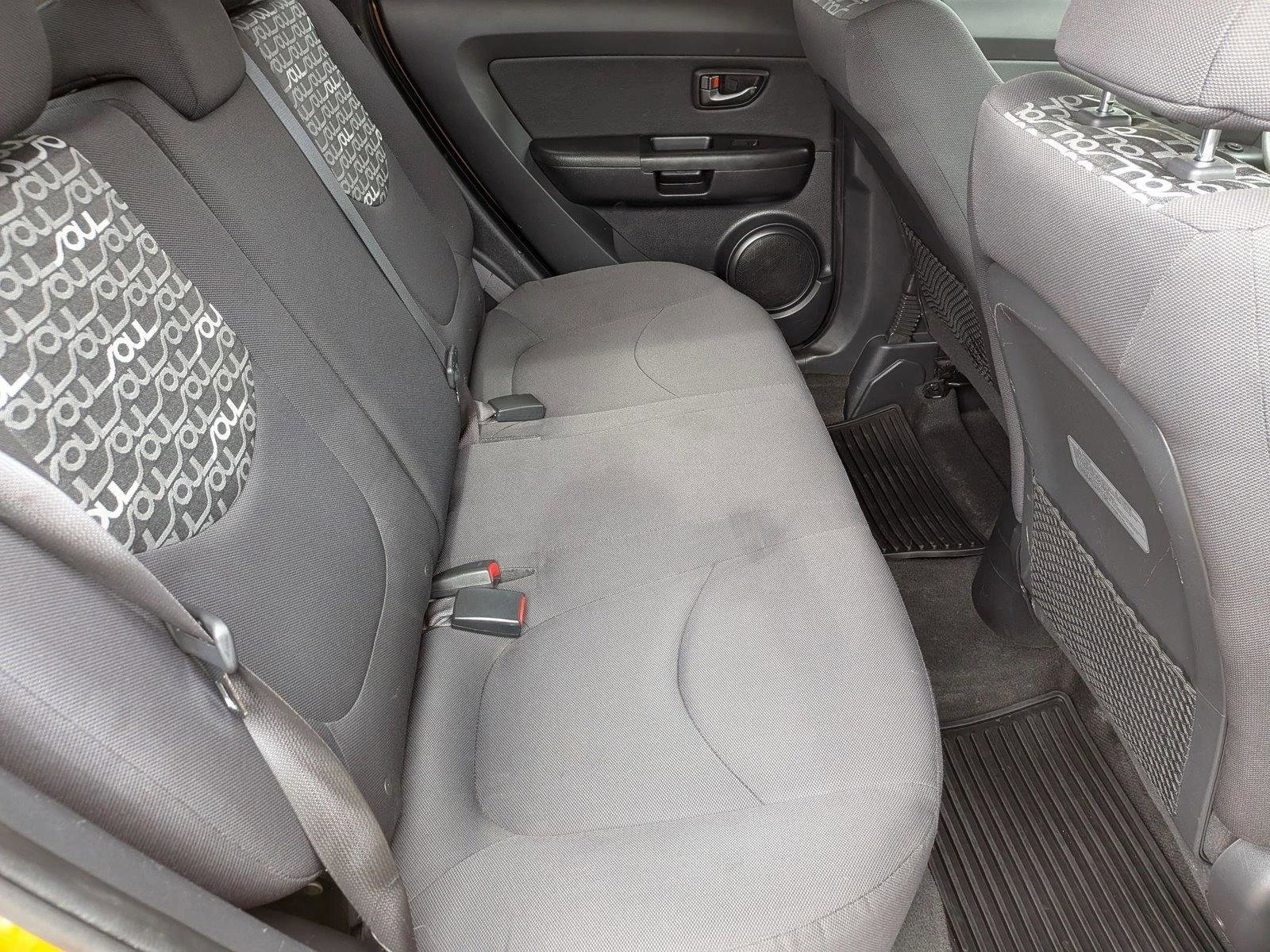 Used 2011 Kia Soul + w/ Audio Pkg FWD image 17