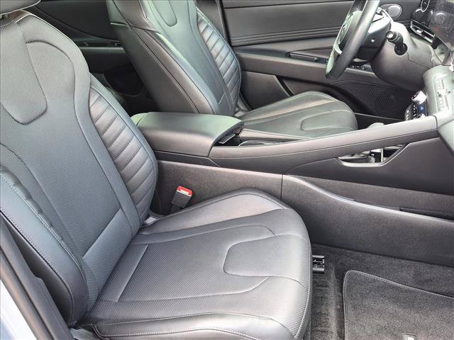 Used 2023 Hyundai Elantra Limited FWD image 28