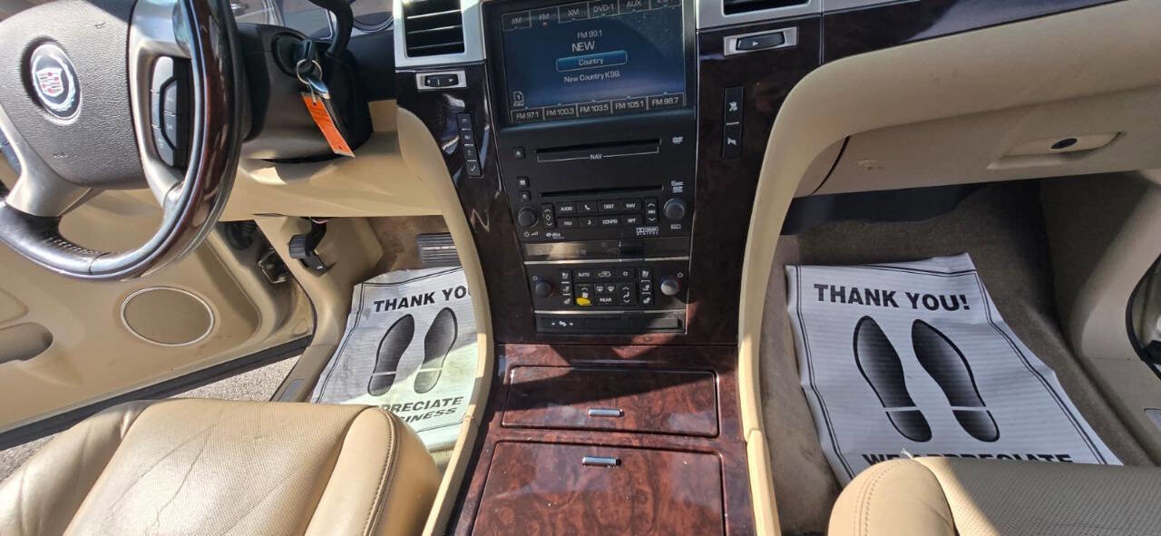 Used 2009 Cadillac Escalade ESV AWD image 39