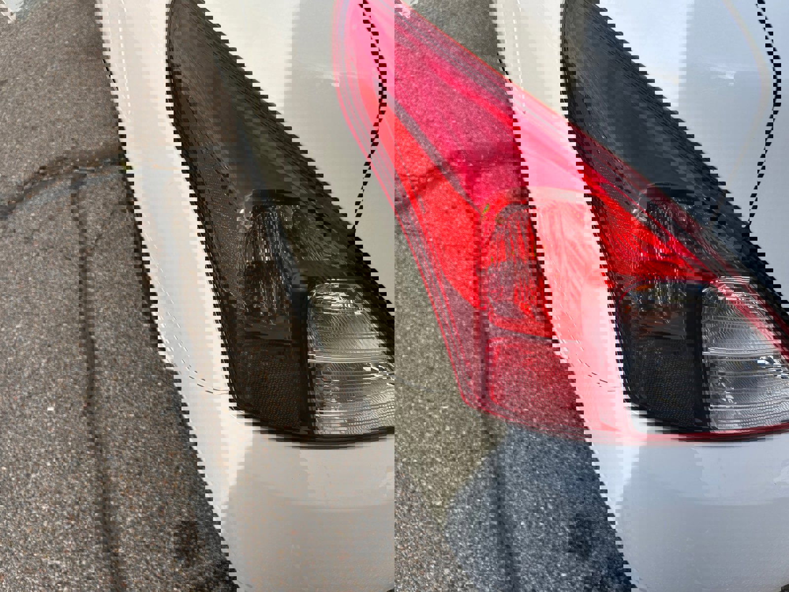 Used 2017 Nissan Versa S image 25