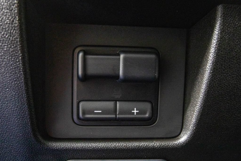 Used 2024 GMC Canyon AT4X w/ AT4X AEV Edition AWD/4WD image 29