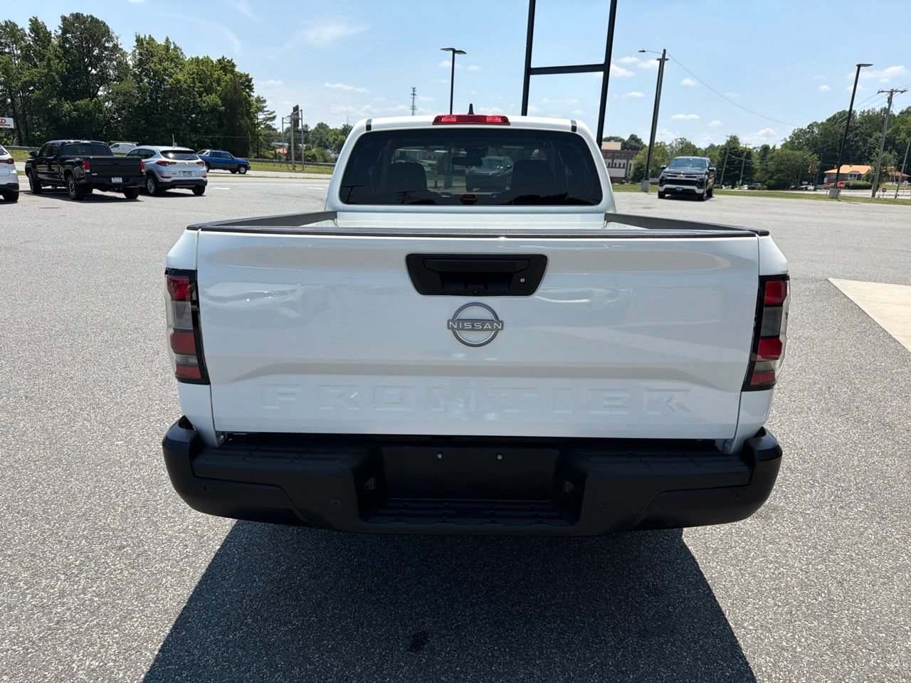 Used 2024 Nissan Frontier S w/ Technology Package RWD image 7