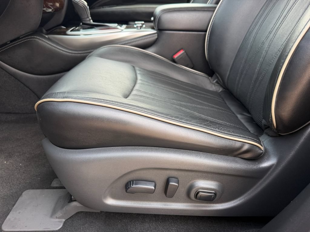 Used 2019 INFINITI QX60 Luxe w/ Sensory Package AWD/4WD image 11