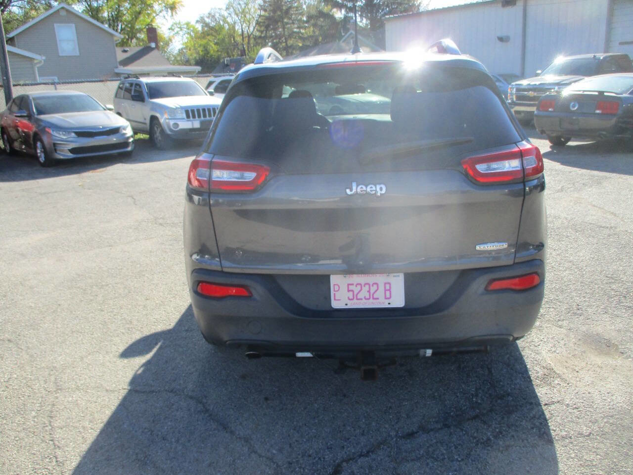 Used 2014 Jeep Cherokee Latitude image 4